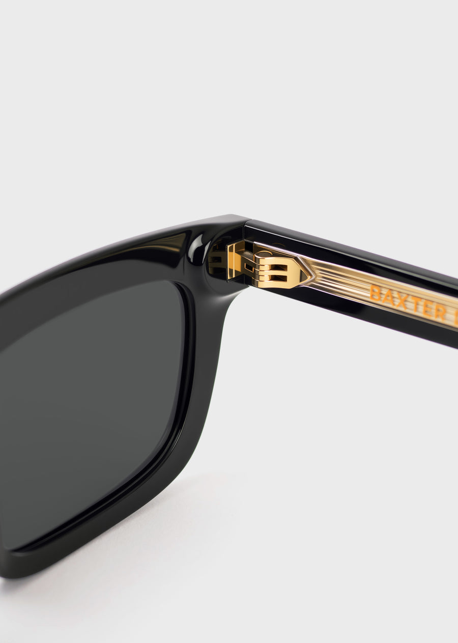 Model 1 Black