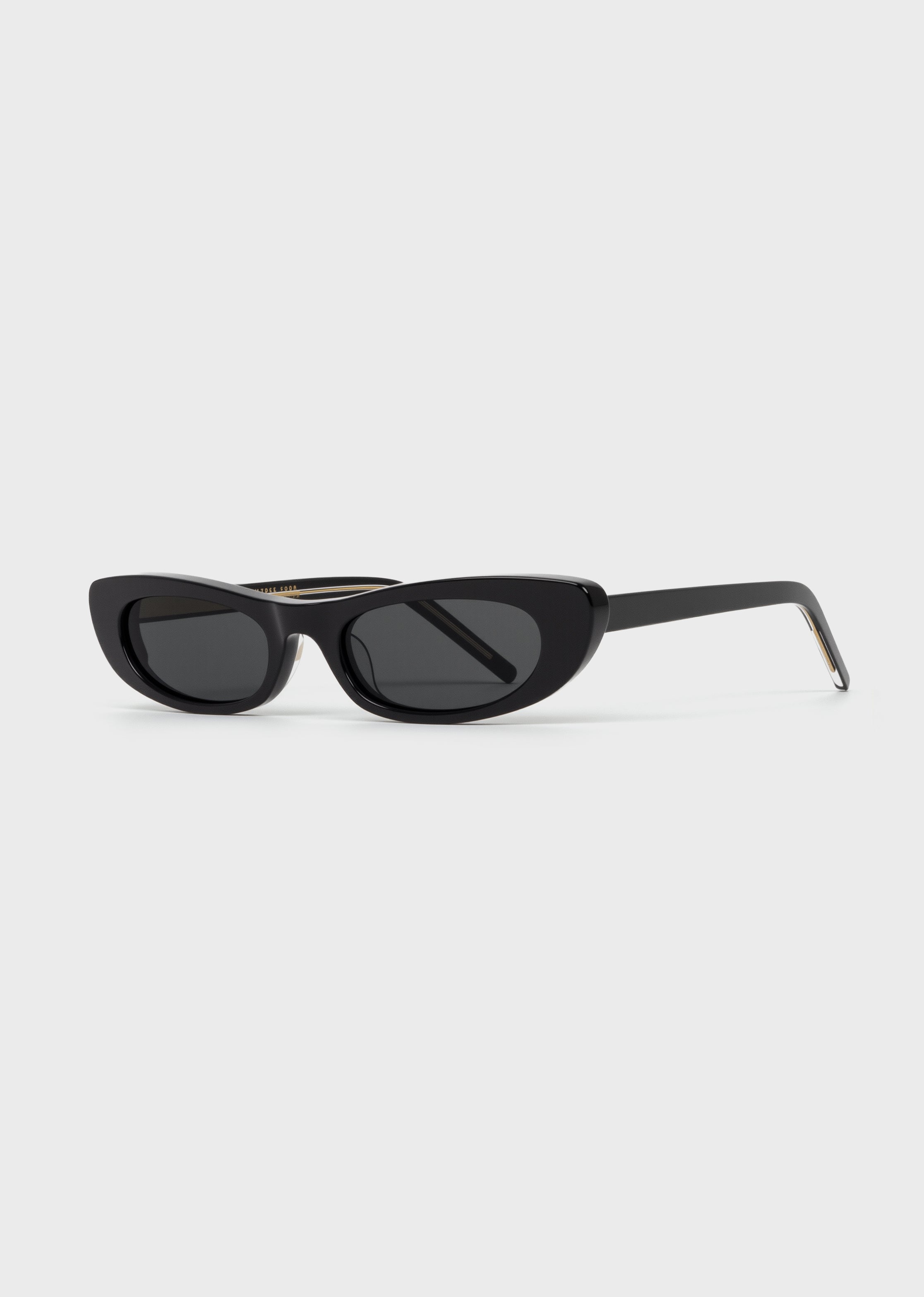 Model 4 Black