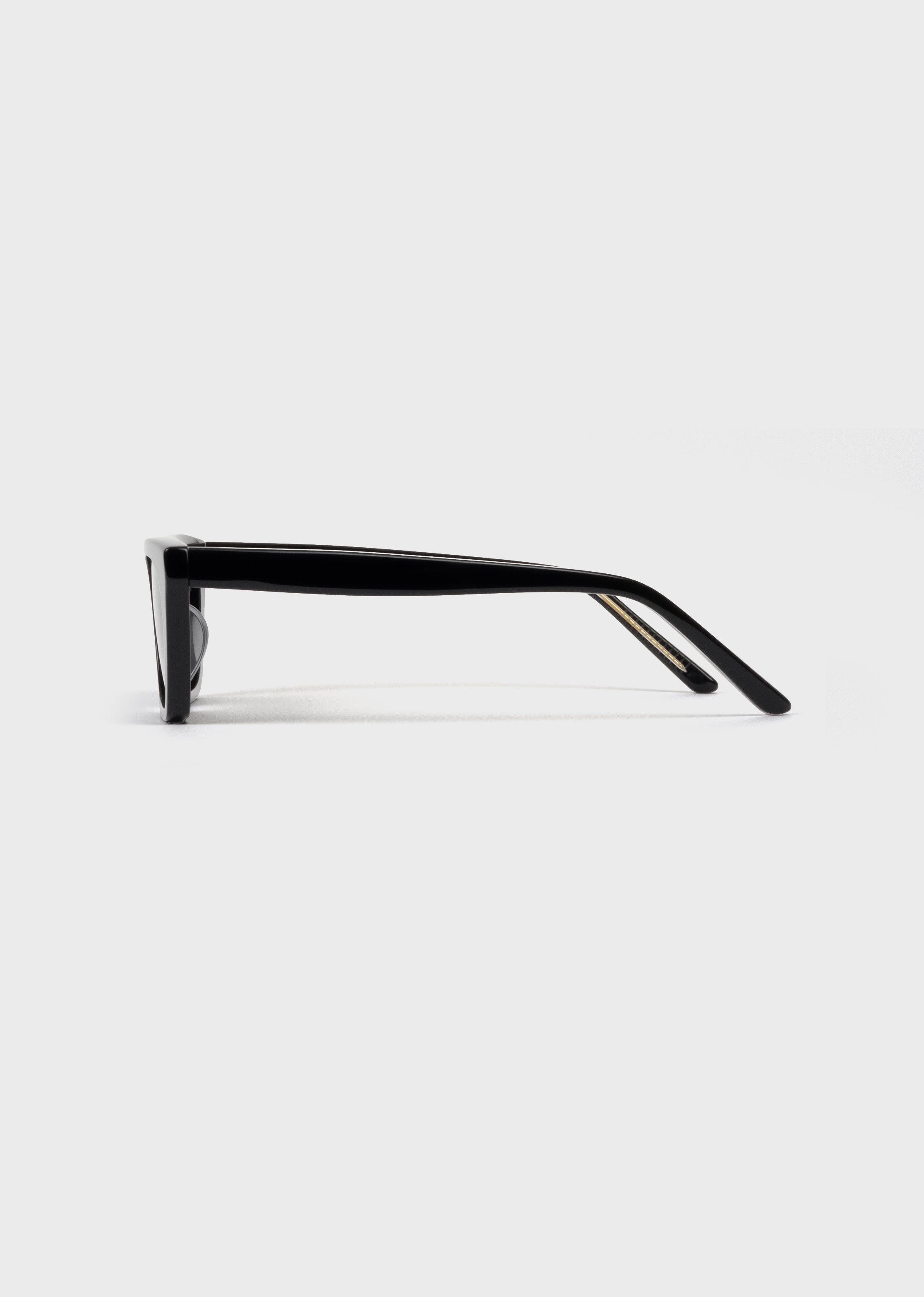 Model 7 Black
